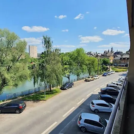 Le Du Quai Charleville-Mézières